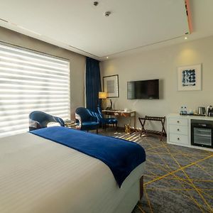 Executive Double Room Lounge Access